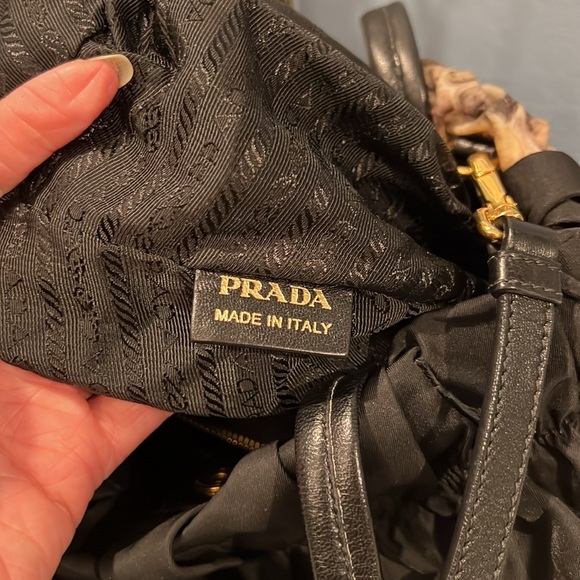 Authentic 2 way PRADA Bag Nylon - Picture 16 of 17